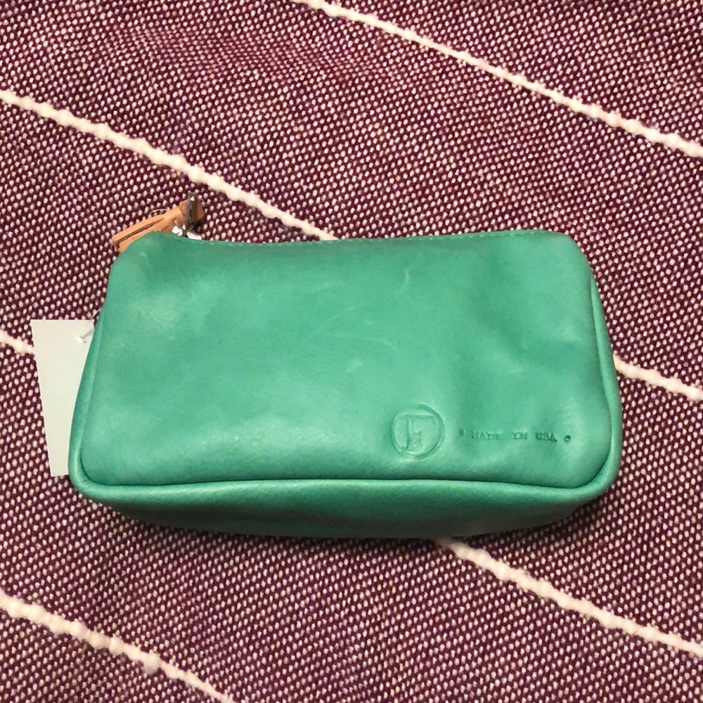 Fleabags pouch